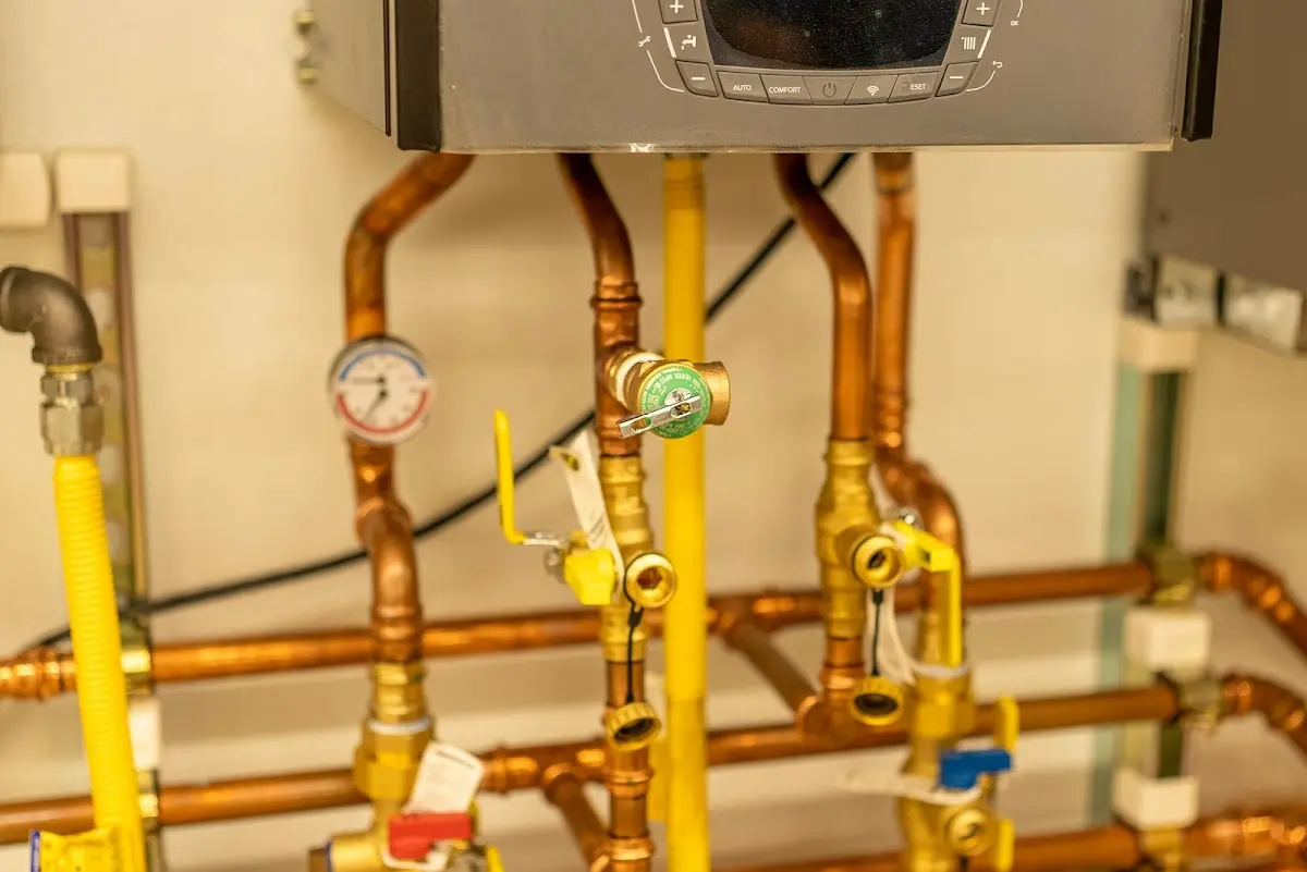 Licensed technician providing Water Heater Installation for a homeowner in Pleasant Valley